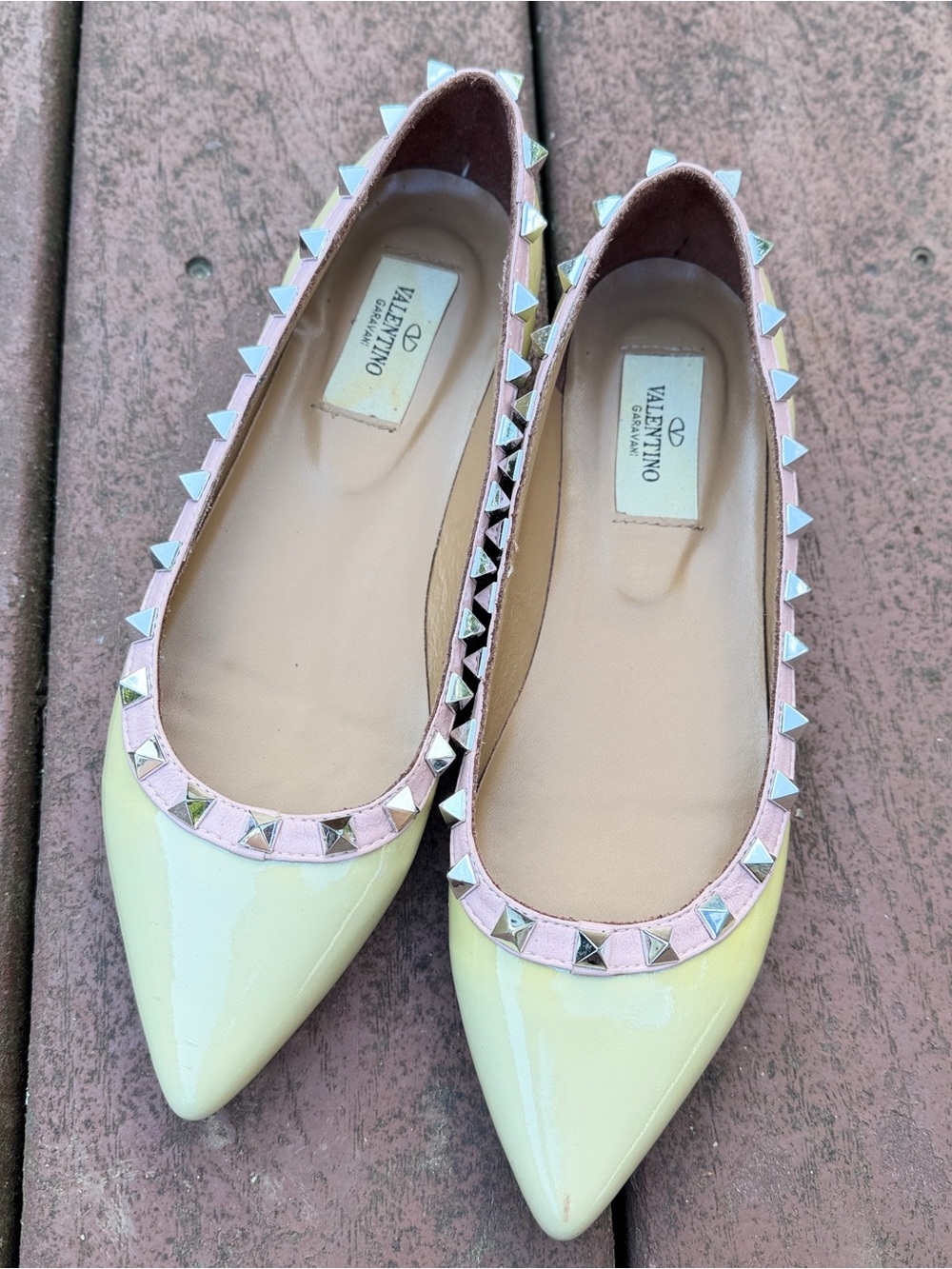Valentino Garavani Rockstud Patent Leather Pointed Toe Ballet Flats EU 40 Nude - Picture 2 of 13